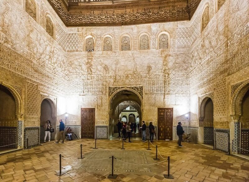 Granada: Alhambra & Nasrid Palaces Tour with Tickets - FAQ