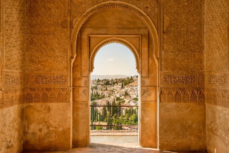 Granada: Alhambra Ticket and Guided Tour with Nasrid Palaces - Reviews: Authentic Perspectives