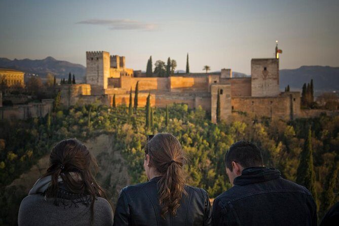 Granada and Albaicin: Wine and Tapas Tour - FAQ
