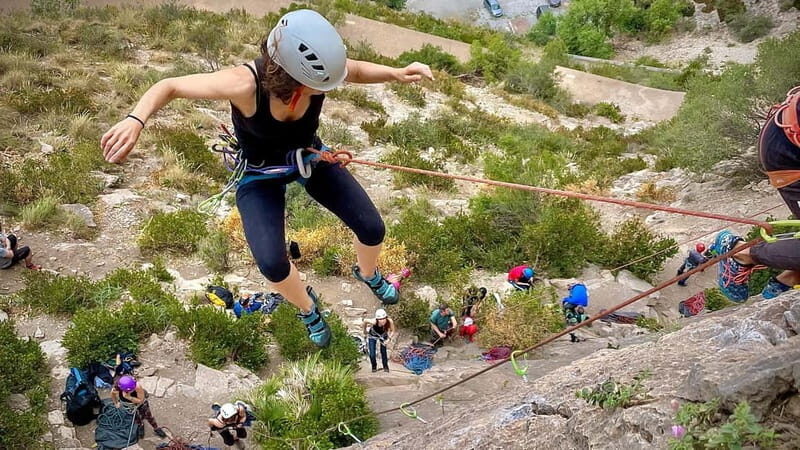 Granada: Belaying Course in a Climbing Falls - Key Points