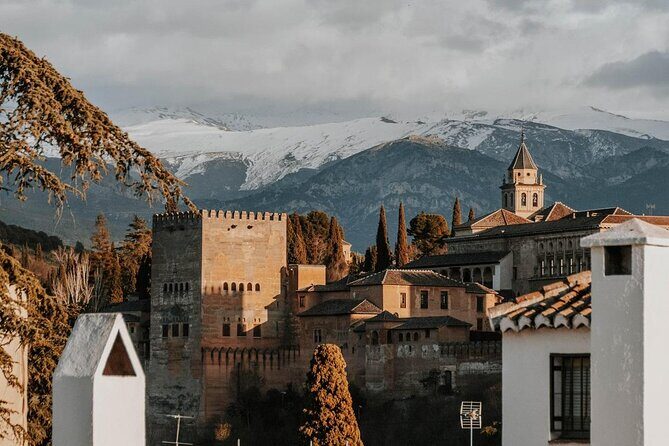 Granada Day Trip: Alhambra & Nazaries Palaces from Seville - Key Points