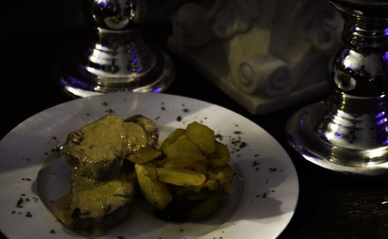 Granada: Flamenco Show at Templo del Flamenco with Drink - Tour Logistics: Practical Tips for Attending