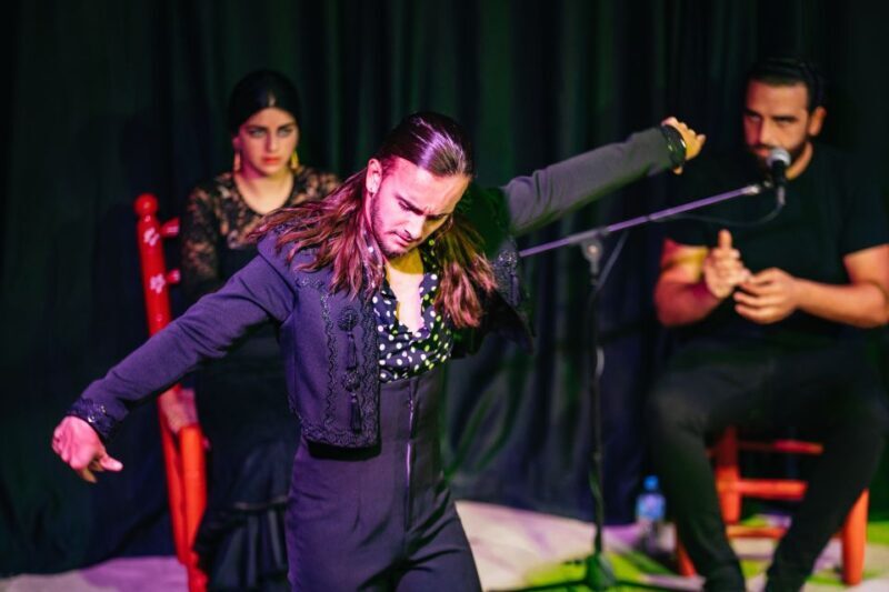 Granada: Flamenco Show in La Alboreá - Frequently Asked Questions