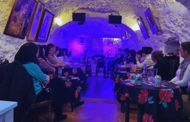 Granada: Flamenco Show in the Cave LA FARAONA - Booking and Practicalities