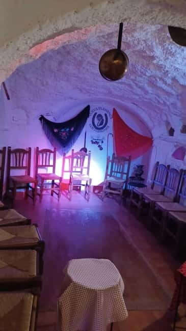 Granada: Flamenco Show Los Parrones in the Sacromonte Caves - Frequently Asked Questions