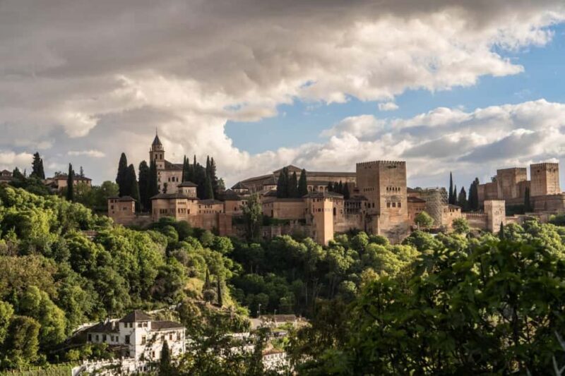Granada: Los Amayas Cave Flamenco Show in Sacromonte - Practical Details