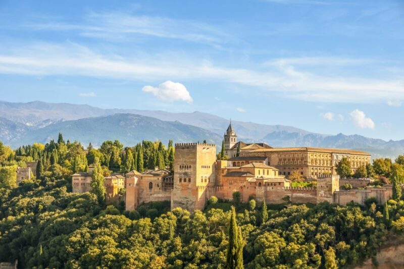 Granada: Private Fast-Track Alhambra and Albaicin Tour - The Sum Up