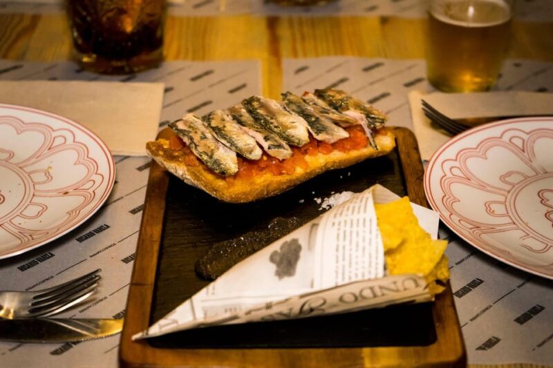 Granada: Private Tapas Tour - Key Points