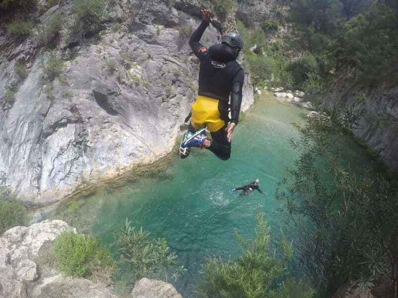 Granada: Río Verde Canyoning Tour with Photos & Videos - Key Points
