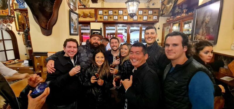 Granada: Spanish Tapas Tour with Local Guide. All included. - Who Is This Tour Best For?