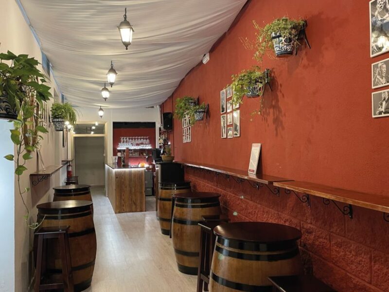 Granada: Traditional Flamenco Show at Tablao Casa Ana - Authenticity and Cultural Significance