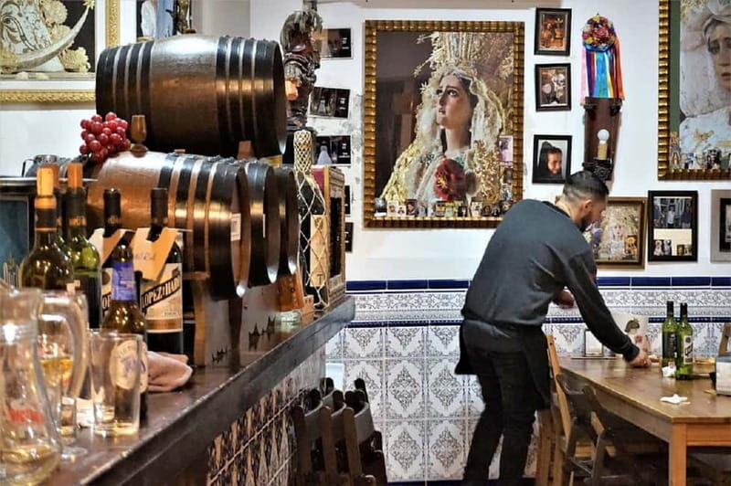 Granada: Traditional Tapas and Wine Tour - What to Expect from the Granada Tapas and Wine Tour