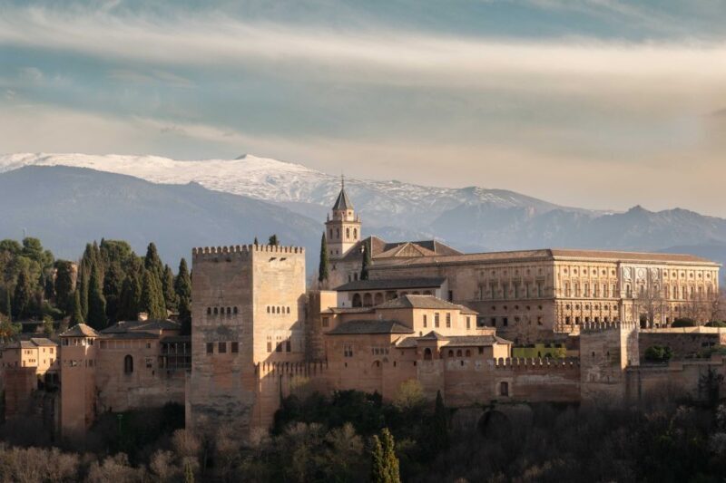 Granada: Walking Tour with Panoramic City Views - Who Will Enjoy This Tour?