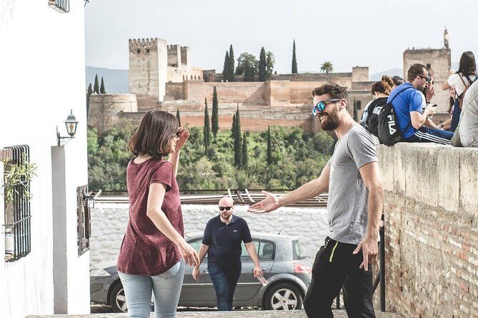 Granada's Hidden Treasures: Albayzin and Sacromonte Walking Tour - Exploring Granadas Hidden Treasures: The Itinerary in Detail