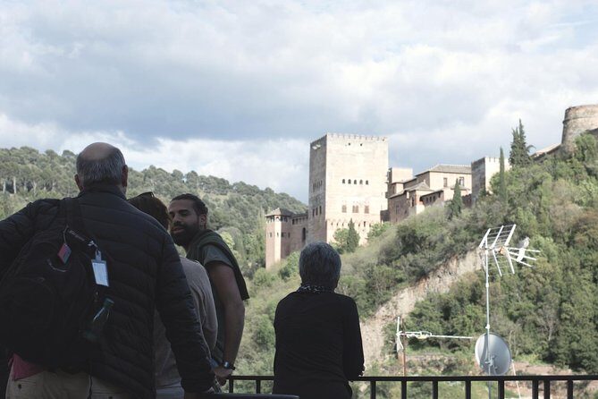 Granada's Hidden Treasures: Albayzin and Sacromonte Walking Tour - FAQ