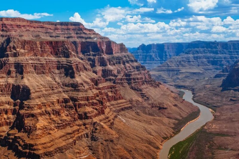 Grand Canyon Helicopter Flight & Hoover Dam River Float Raft - In The Sum Up