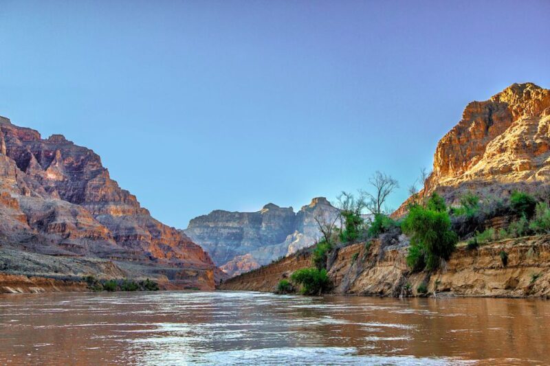 Grand Canyon Helicopter Tour with Black Canyon Rafting - The Pros and Cons