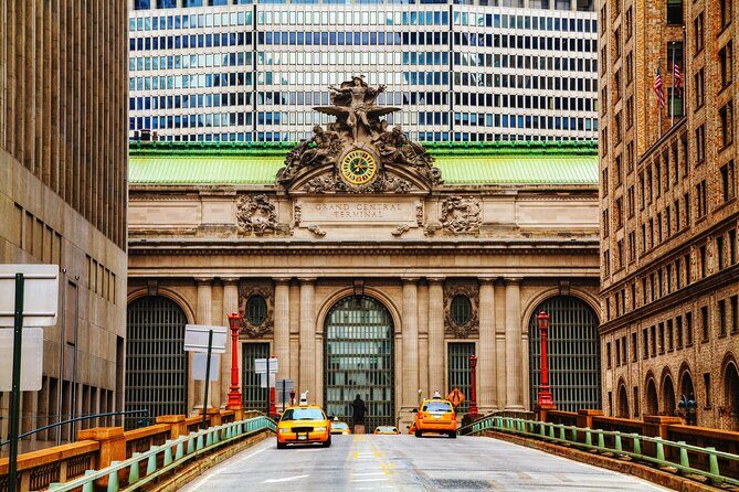Grand Central Terminal Private Walking Tour with Transport - Experience the Best of Midtown Manhattan with the Grand Central Terminal Private Walking Tour