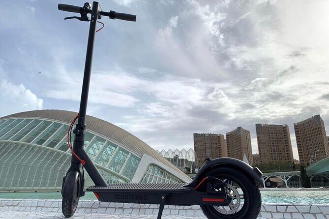 Grand City | Small Group Bike Tour through Top Highlights - The Ride Through Valencia: A Detailed Breakdown of the Itinerary