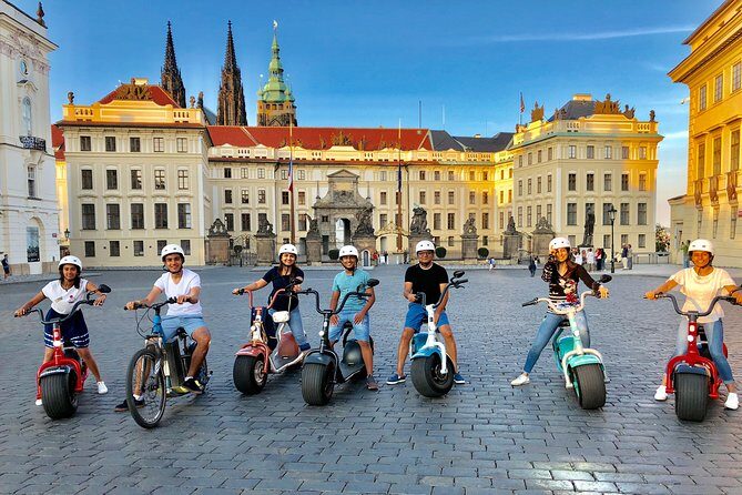 Grand city tour on Scrooser in Prague - An In-Depth Look at the Prague Scrooser Tour