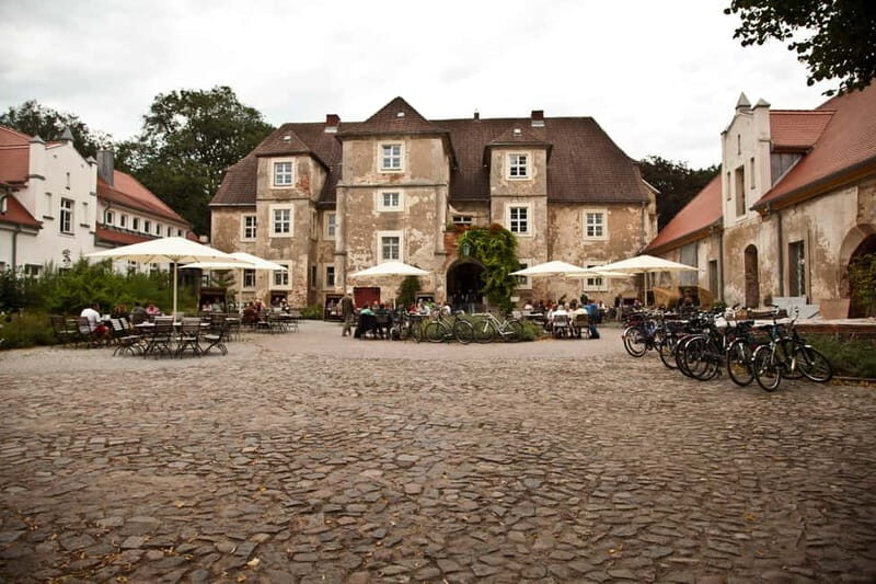 Grand country outing: a natural paradise between land and sea in winter by bus - Who Will Love This Experience?