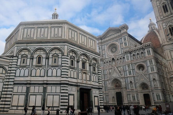 Grand Florence: Private City Tour with Uffizi, David & Lunch - Key Points