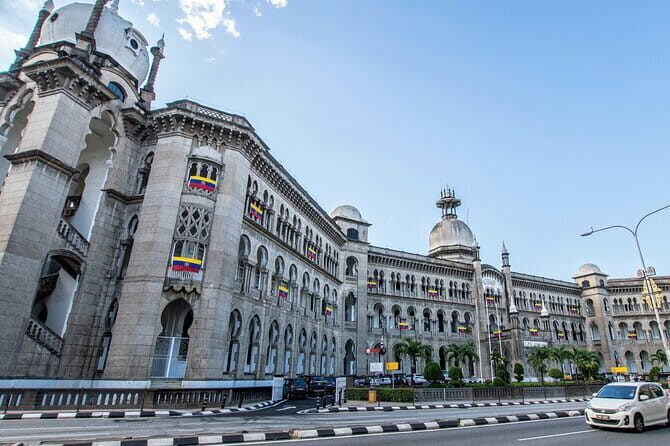 Grand KL, Putrajaya and Batu Caves Tour on Private Basis - FAQ