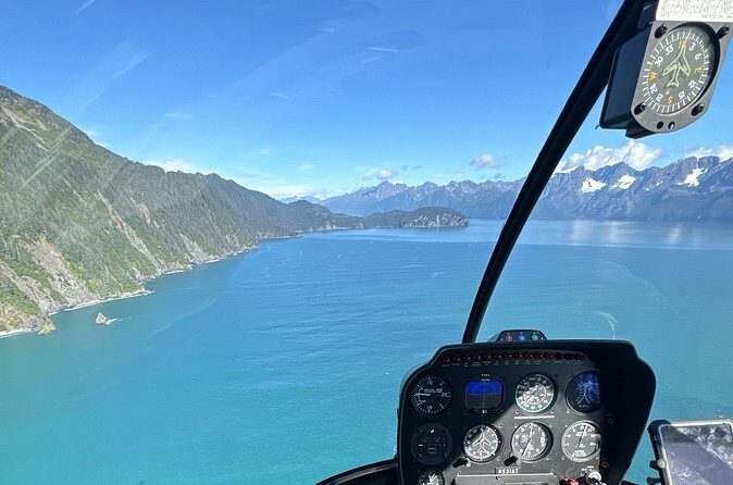 Grand Seward Ocean and Icebergs 1.5 hours 2 Landings Seward - The Sum Up