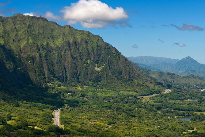 Grand Tour Around Oahu- Swim at Waterfall & Turtle Beach - Exploring the Itinerary in Detail