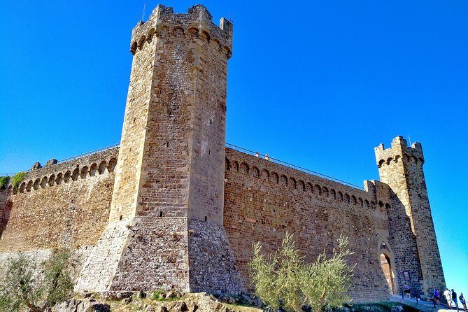 Grand Tour of Pienza, Montalcino, Montepulciano + wine and cheese tasting - Exploring Tuscany’s Iconic Towns: The Full Experience