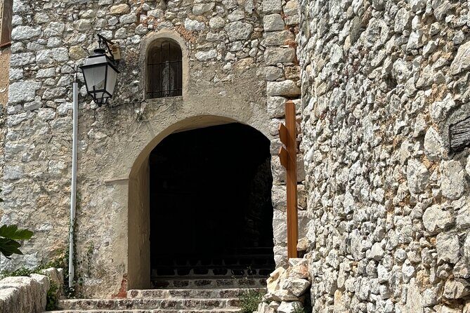 Grasse, Gourdon, Tourrettes sur Loup, Saint Paul de Vence - Artistic and Violet Vibes in Tourrettes-sur-Loup