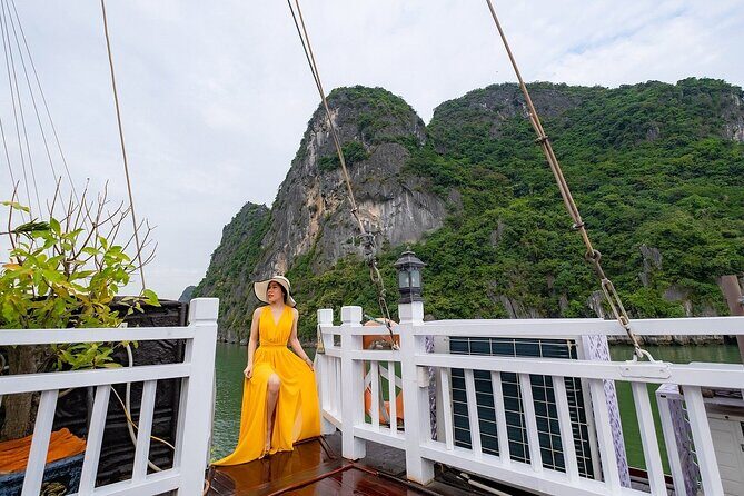 Gratiot Cruise 2 Day Shared Halong Bay Tour from Hanoi - The Experience in Detail