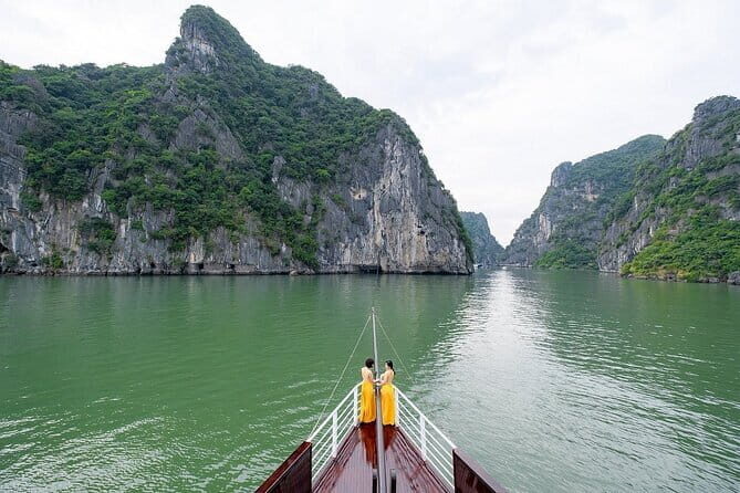Gratiot Cruise 3-day Explore Halong Bay from Hanoi - What Makes This Tour Stand Out?