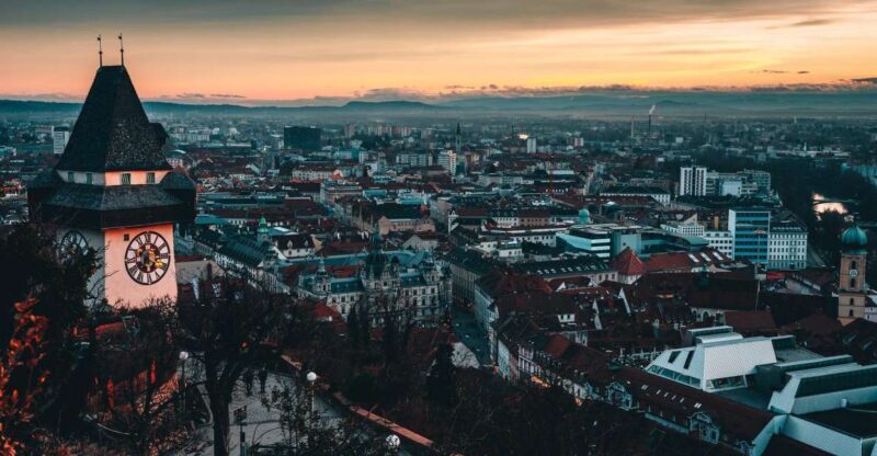 Graz - Private tour including Castle visit - Key Points