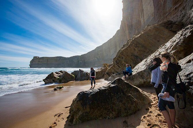 Great Ocean Road, 12 Apostles, Loch Ard Gorge & lunch - Melbourne - Who Should Consider This Tour?