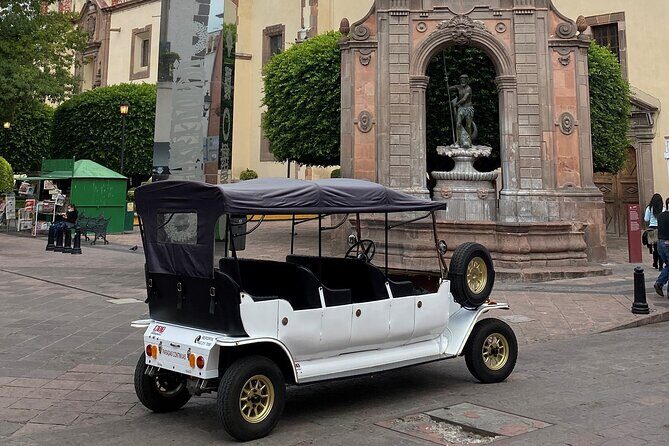 Great tour in a vintage Ford-T electric car (replica) - The Itinerary in Detail