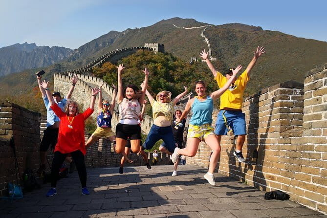 Great Wall Jinshanling to Simatai West Hiking Private Day Tour - Lunch: A Tasty Break