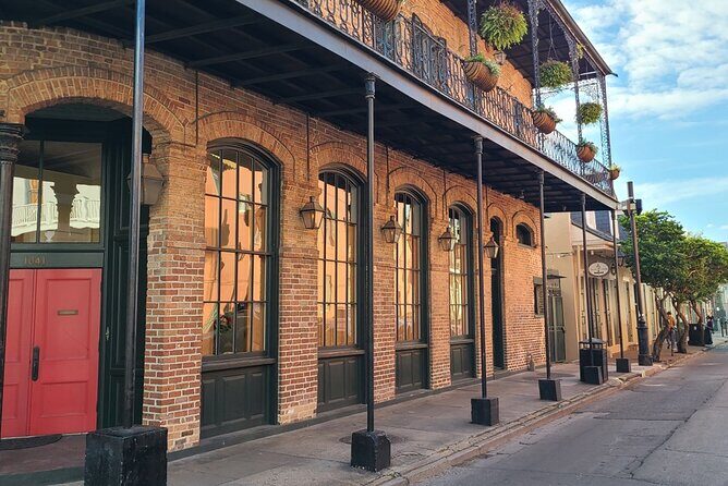 Greatest Hits of the New Orleans French Quarter Walking Tour - Key Points