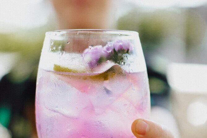 Greek Cocktails and Sunset - Key Points