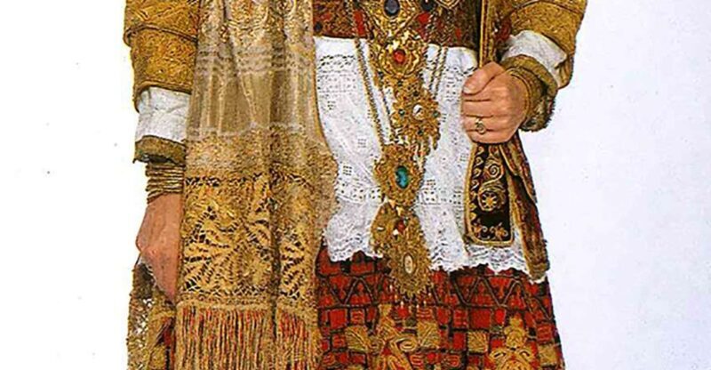 Greek dance lessons - Authenticity and What Sets This Apart