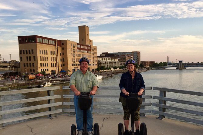 Green Bay Sunset Segway Tour on the Fox River w/ Private Option - Who’s It Best For?