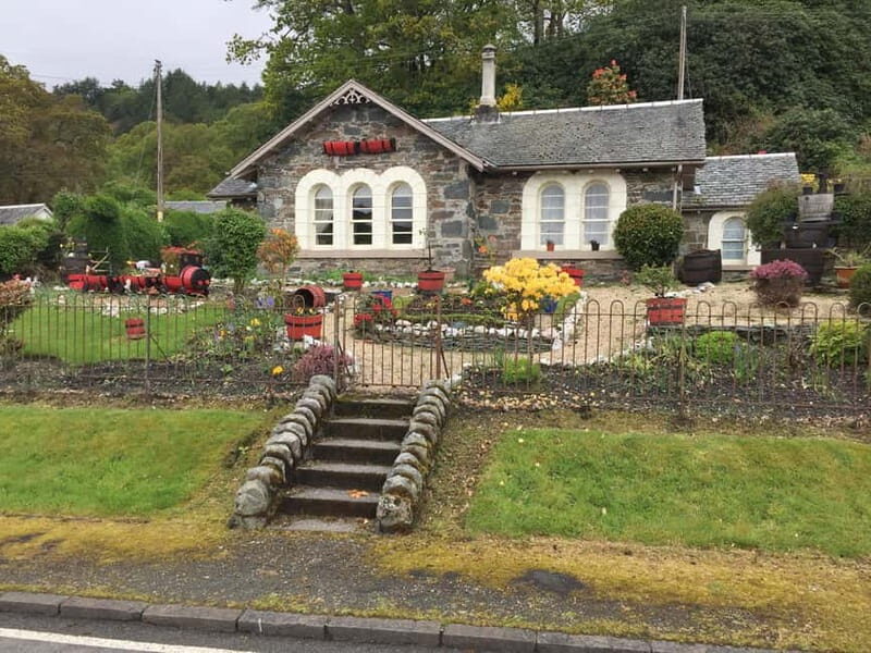 Greenock: Loch Lomond, Trossachs & Stirling Castle Tour - A Deep Dive into the Experience