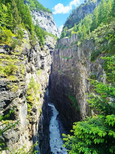 Grindelwald's Captivating Hike to Glacier Canyon - Final Thoughts: Who Will Enjoy This Tour?