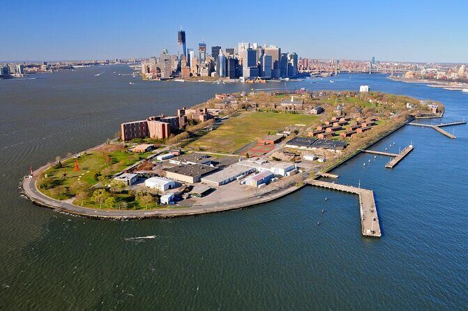 Groovy Governors Island Scavenger Hunt - Discover a New Side of NYC with the Groovy Governors Island Scavenger Hunt