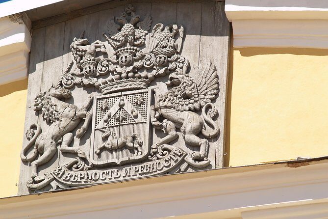 Group Day trip to Rundale Palace, Hill of Crosses & Bauska Castle - FAQs