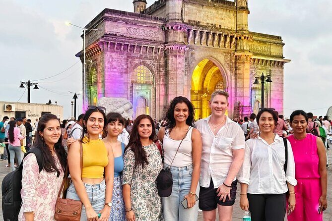 Group Guided Walking Tour in Fort and Colaba - Who Should Consider This Tour?