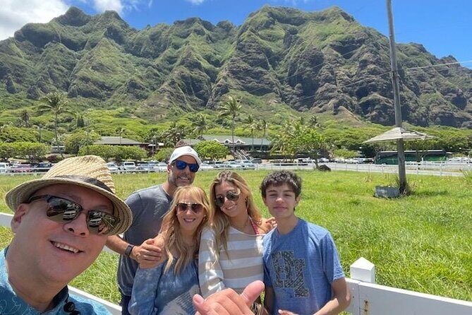 Group priced Food Distillery Brewery half island private tour - Who Should Consider This Tour?