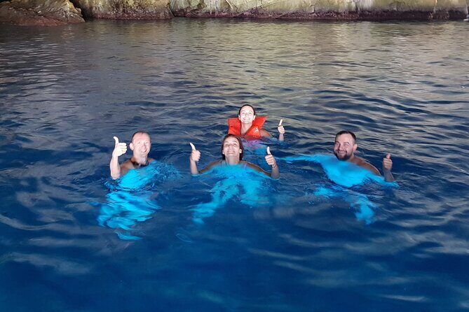 Group tour : Blue Cave boat tour 3 hours experience package - Key Points