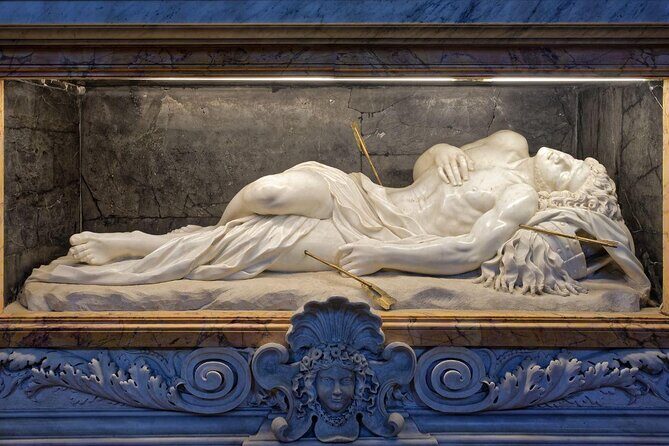 Group tour: Christian Catacombs - Exploring the Christian Catacombs: A Deep Dive into Ancient Romes Hidden Past