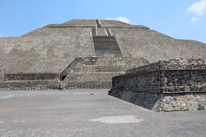 Group Tour from Teotihuacán, Basílica de Guadalupe and Tlatelolco - What the Tour Covers: A Deep Dive into the Itinerary